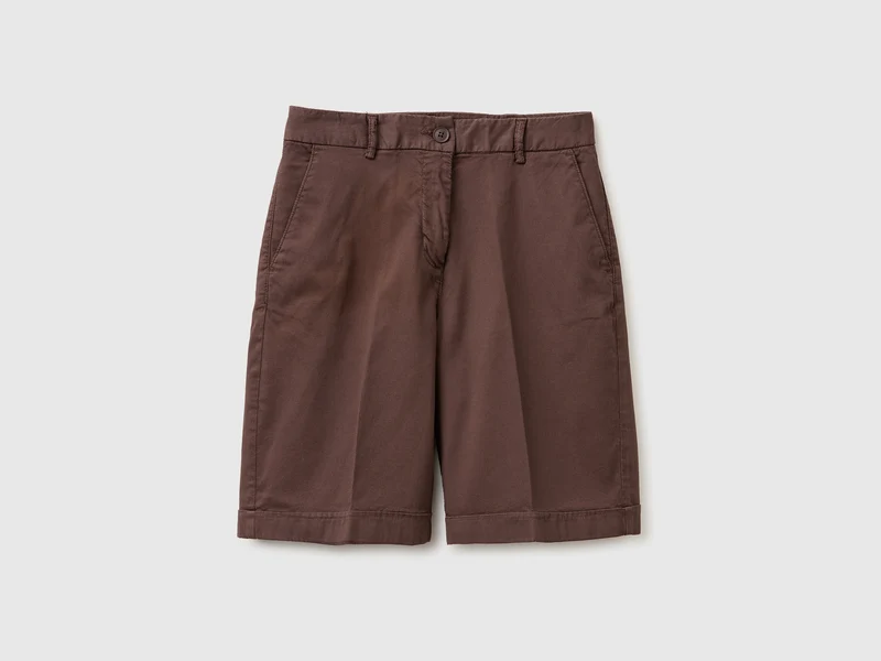 Bermuda con risvolto regular fit