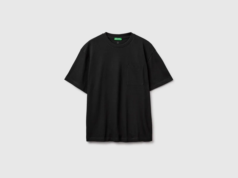 T-shirt con taschino