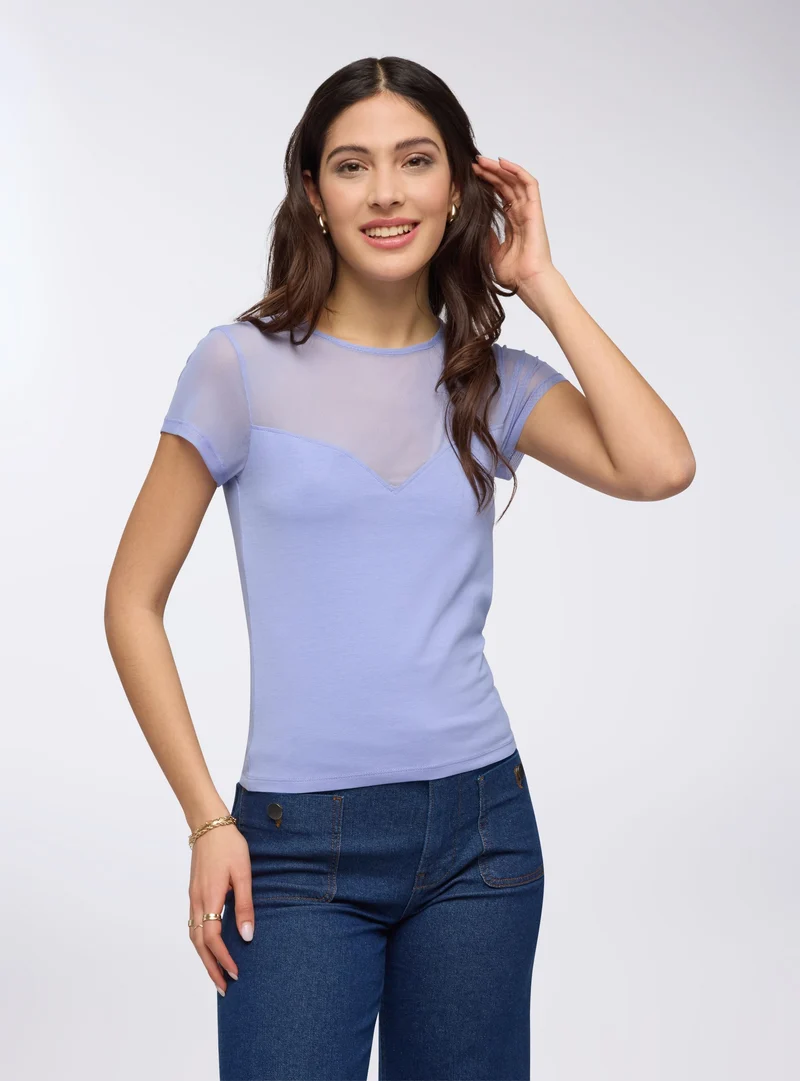 T-shirt con inserti in tulle