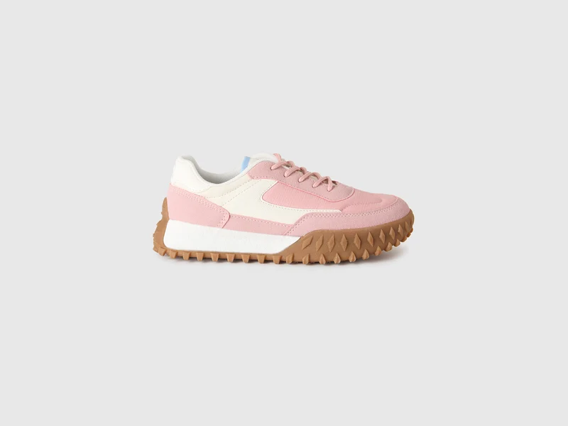 Sneakers con lacci