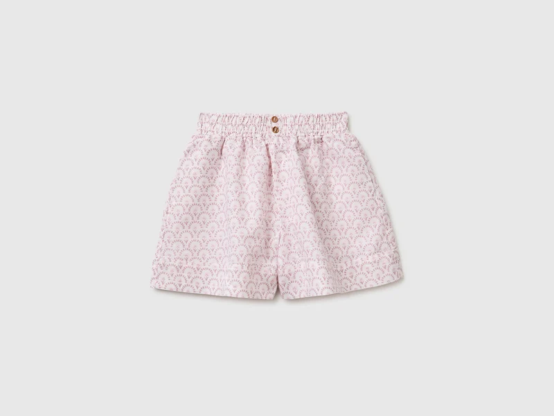 Shorts a fiori in misto lino