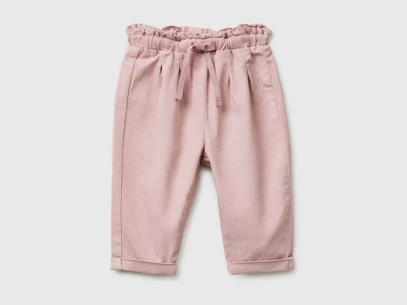 Pantaloni con mini rouches