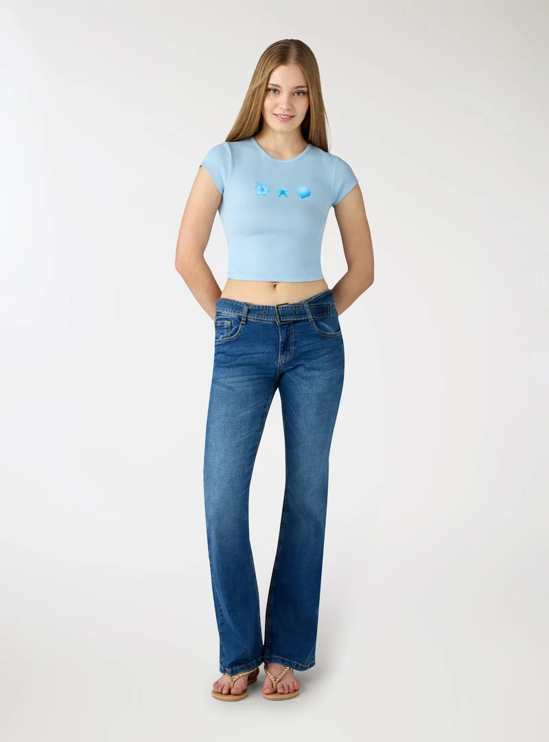T-shirt crop con stampa marina