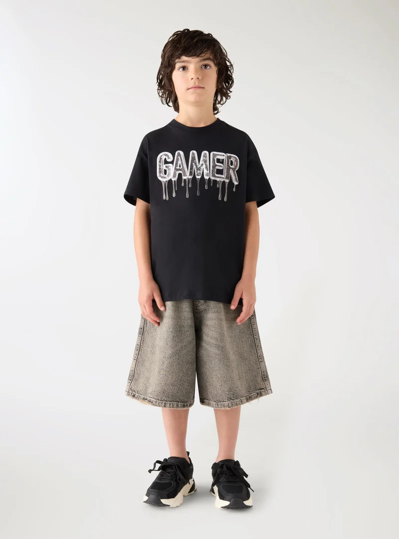 T-shirt con stampa gamer
