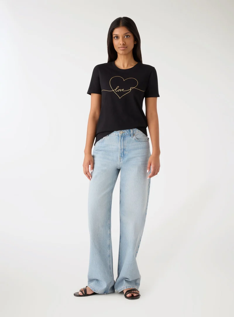 T-shirt con cuori