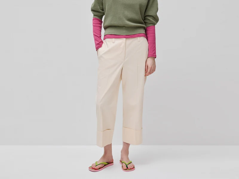 Pantaloni con risvolto
