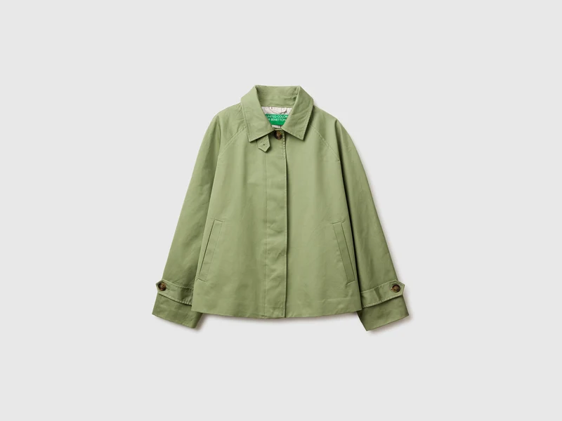 Trench corto