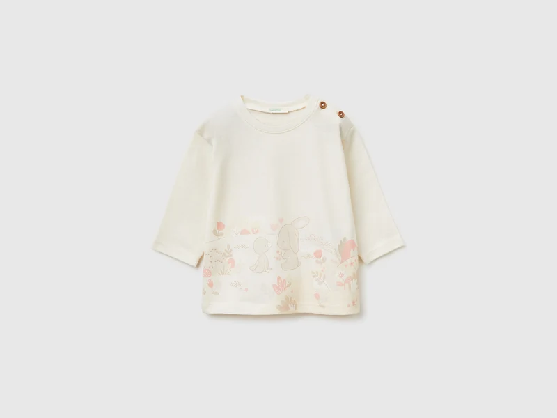 T-shirt con ricamo e stampa