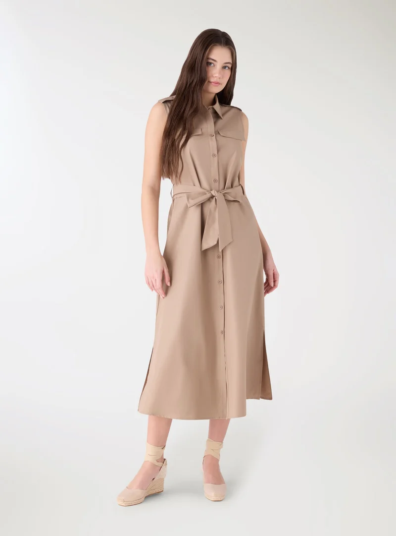 Vestito chemisier smanicato con cintura