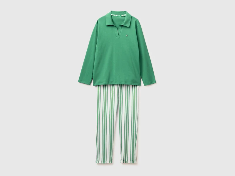 Pigiama con pantaloni a righe