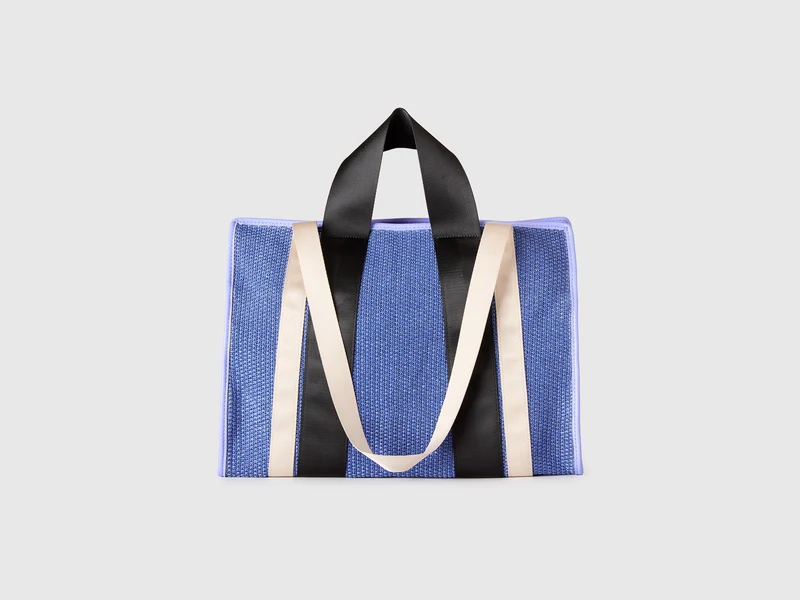 Maxi tote bag in rafia