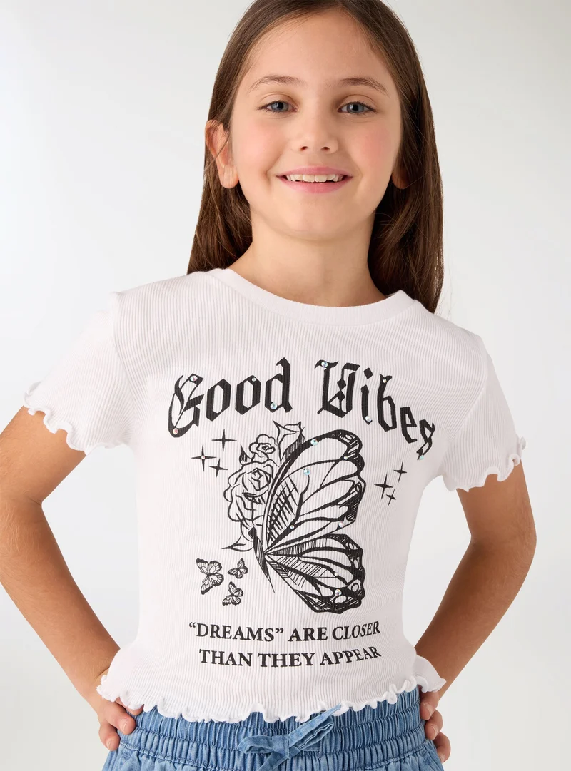 T-shirt con stampa farfalla e scritta