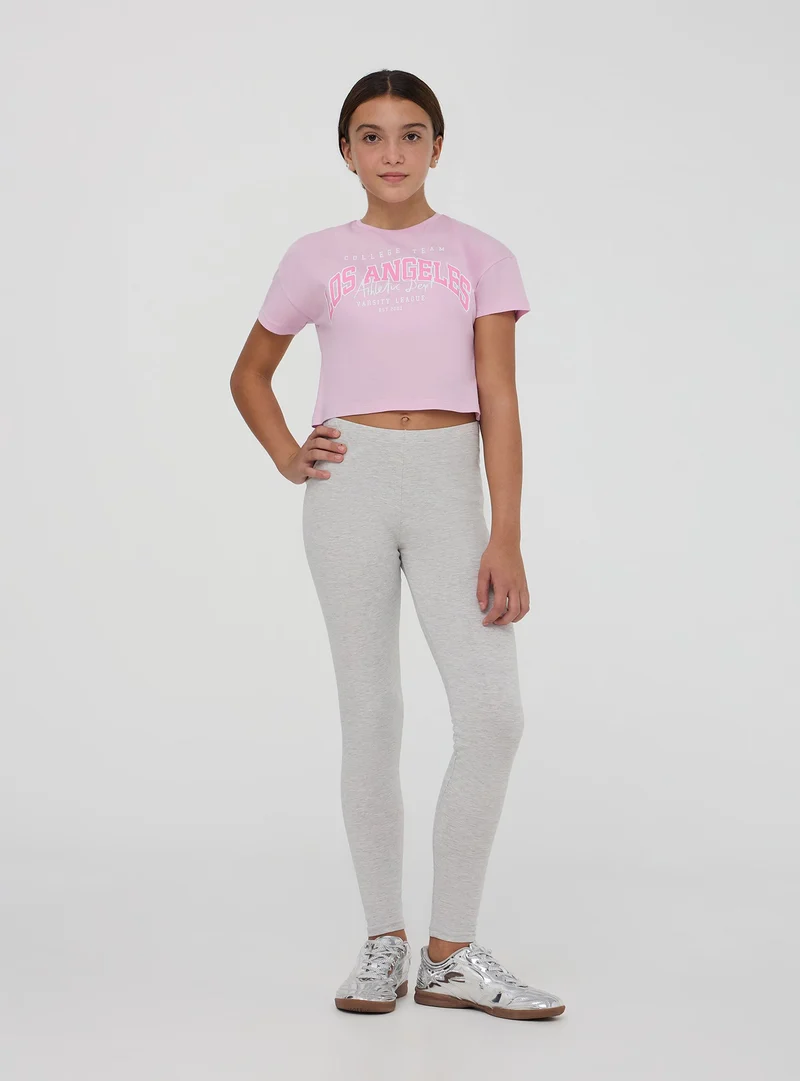 T-shirt con stampa in stile college