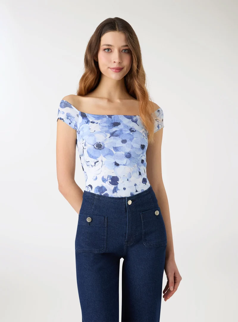 Body spalle scoperte a fiori