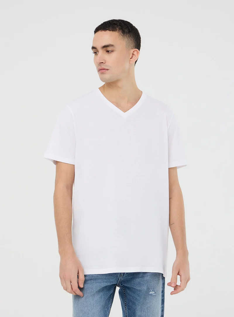T-shirt basic con scollo a v