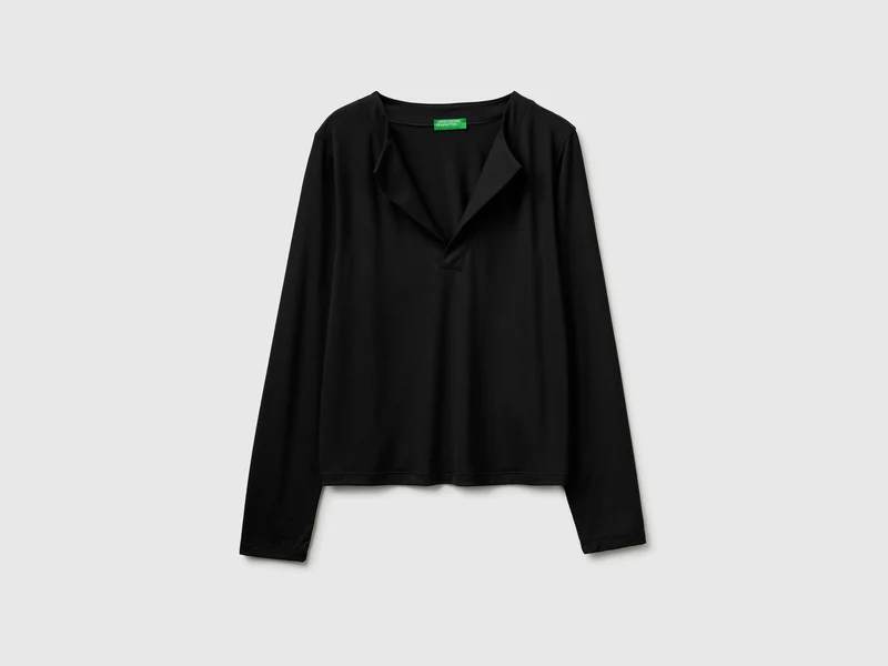 T-shirt con revers