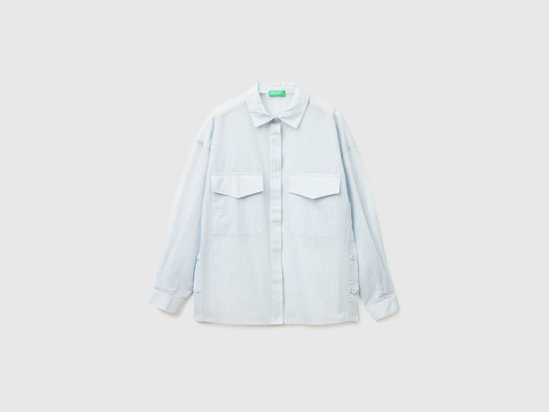 Camicia a righe con spacchi