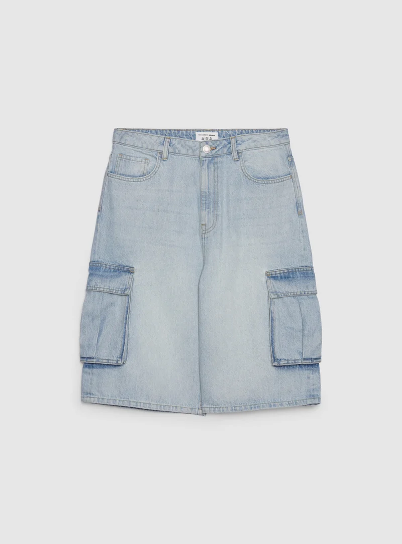 Pantaloncini cargo in denim