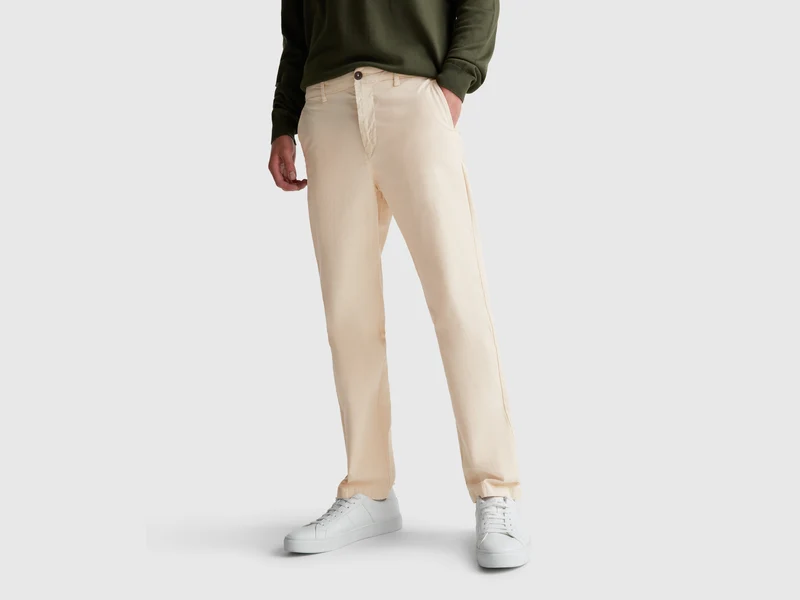 Chino straight fit
