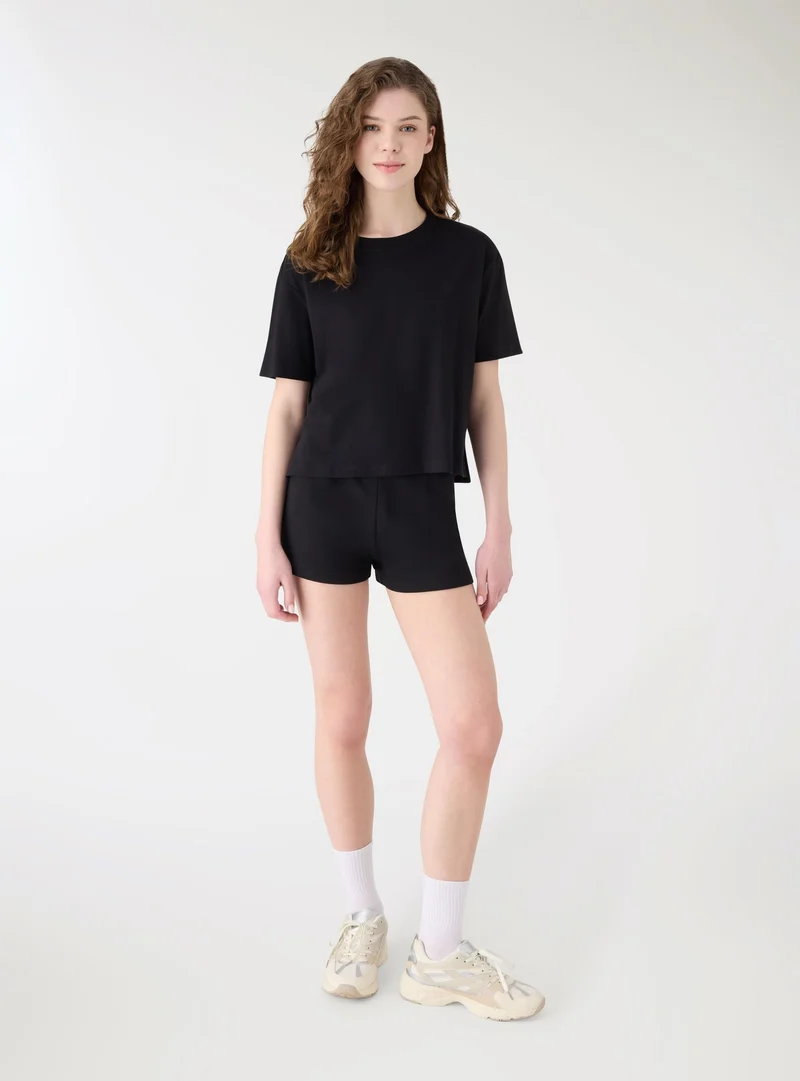 T-shirt ampia tinta unita