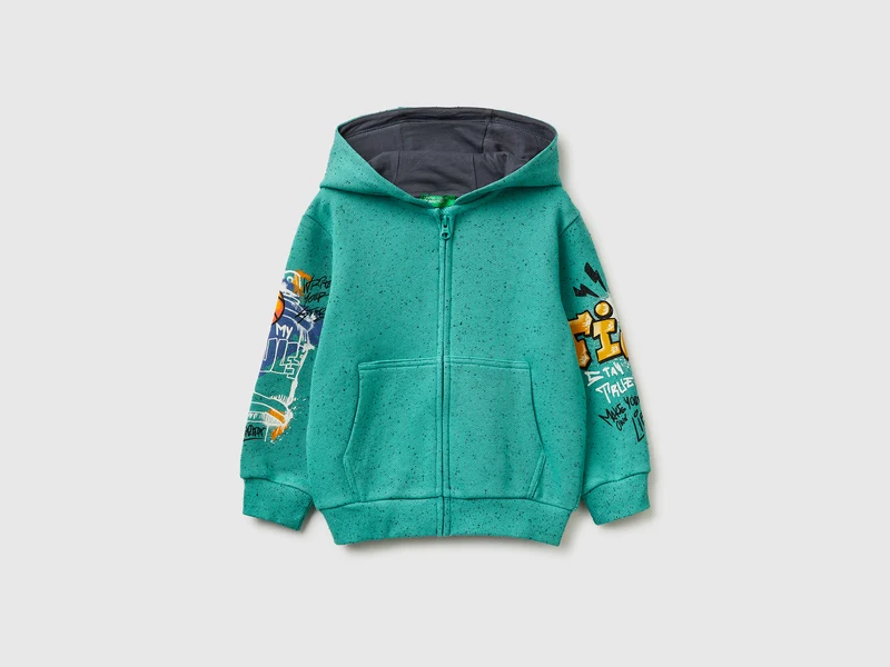 Felpa over fit con zip e stampe
