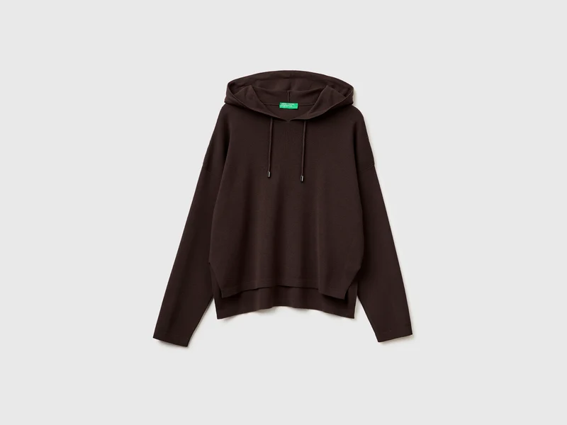 Maglia over fit con cappuccio
