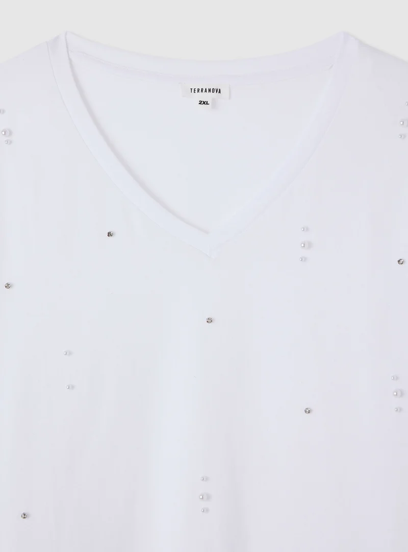 T-shirt con scollo a V e applicazioni