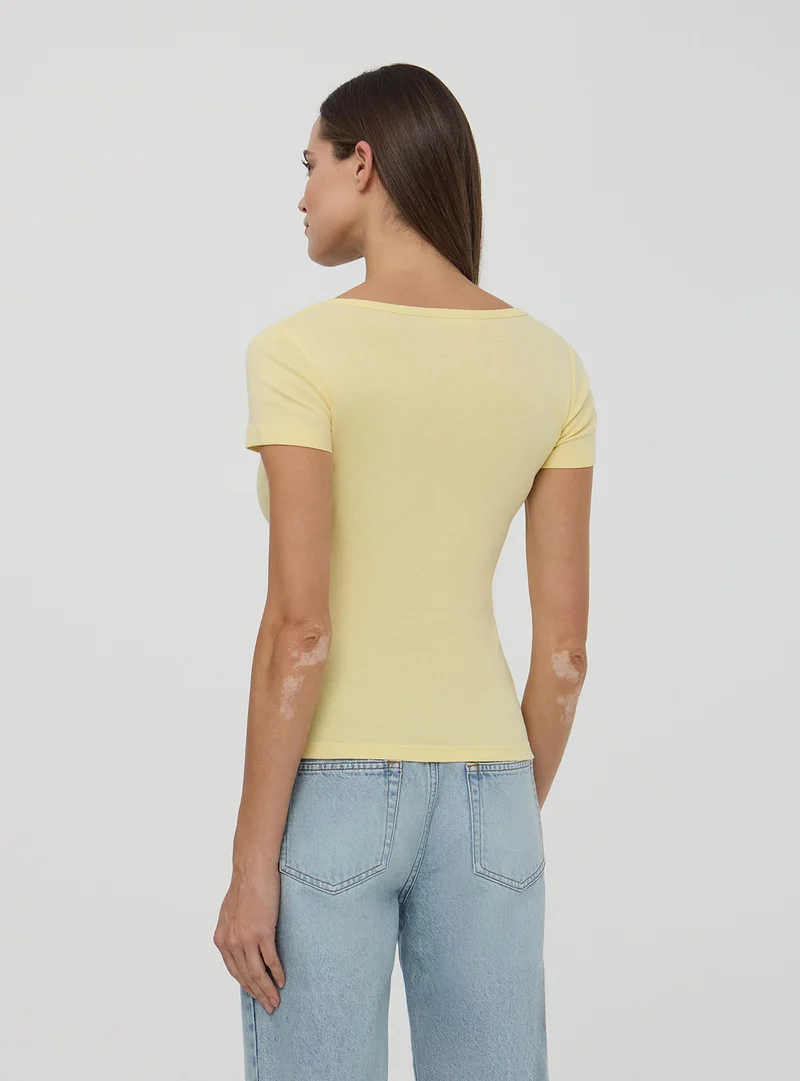 T-shirt serafino tinta unita