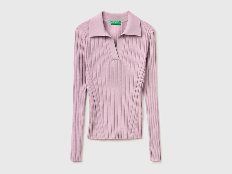 Maglia a costine con colletto polo