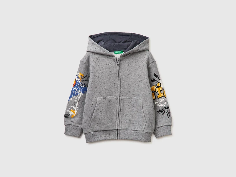 Felpa over fit con zip e stampe
