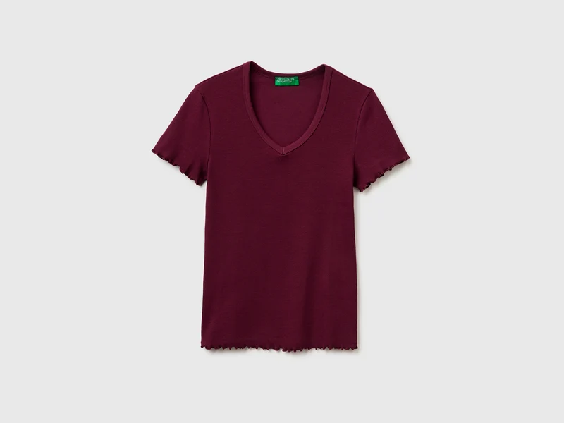 T-shirt scollo a V a costine