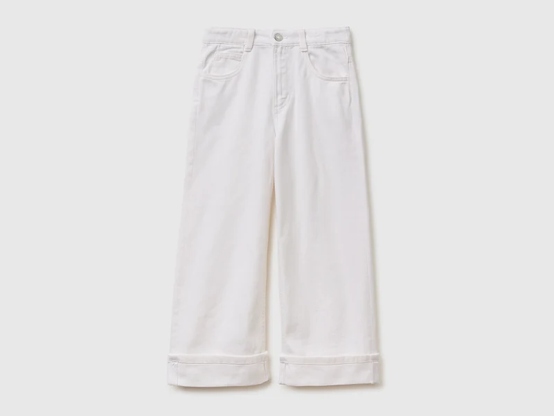 Pantaloni wide fit con risvolto