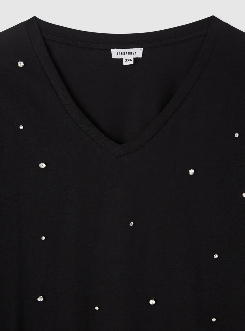 T-shirt con scollo a V e strass