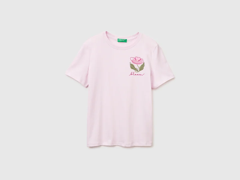 T-shirt con stampa fiori