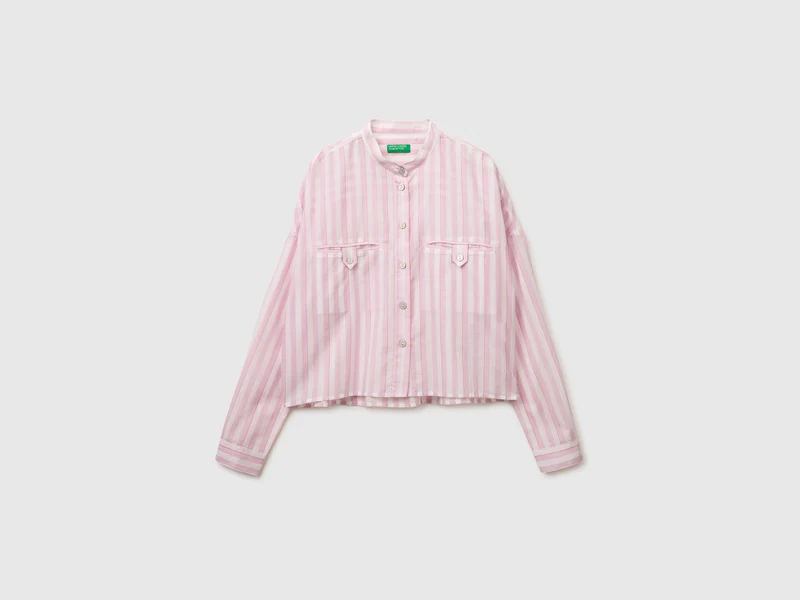 Camicia a righe con collo alla coreana