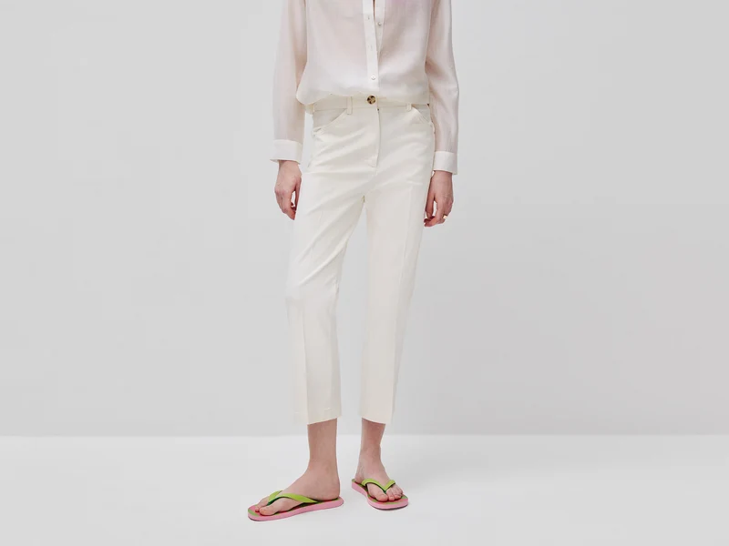 Pantaloni a trombetta