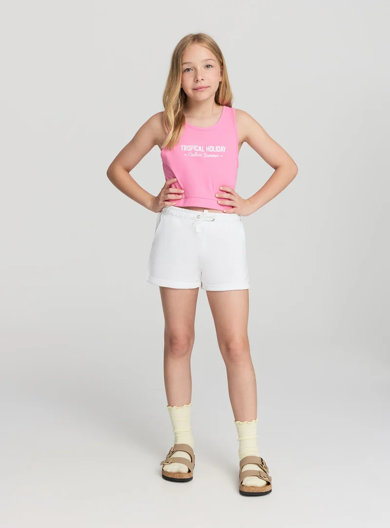Shorts tuta con coulisse e risvolto