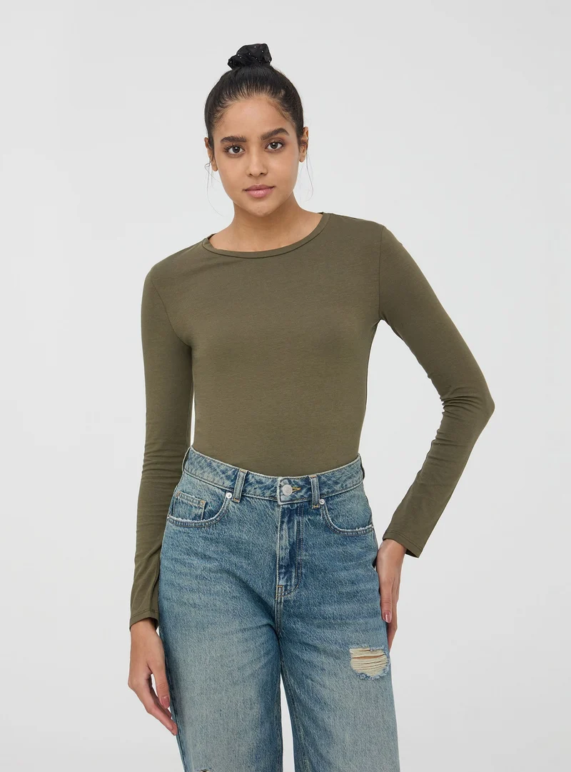 T-shirt basic maniche lunghe