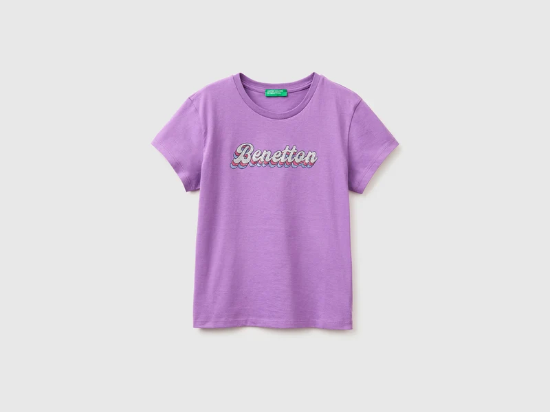 T-shirt con stampa glitter