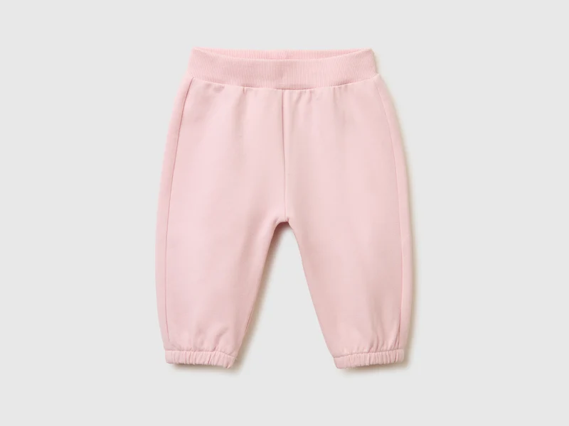 Pantaloni con ricamo dietro