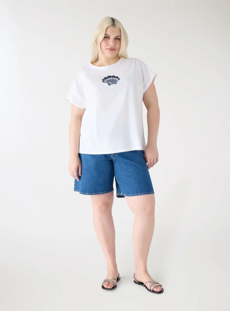 T-shirt Curvy con ricamo marino