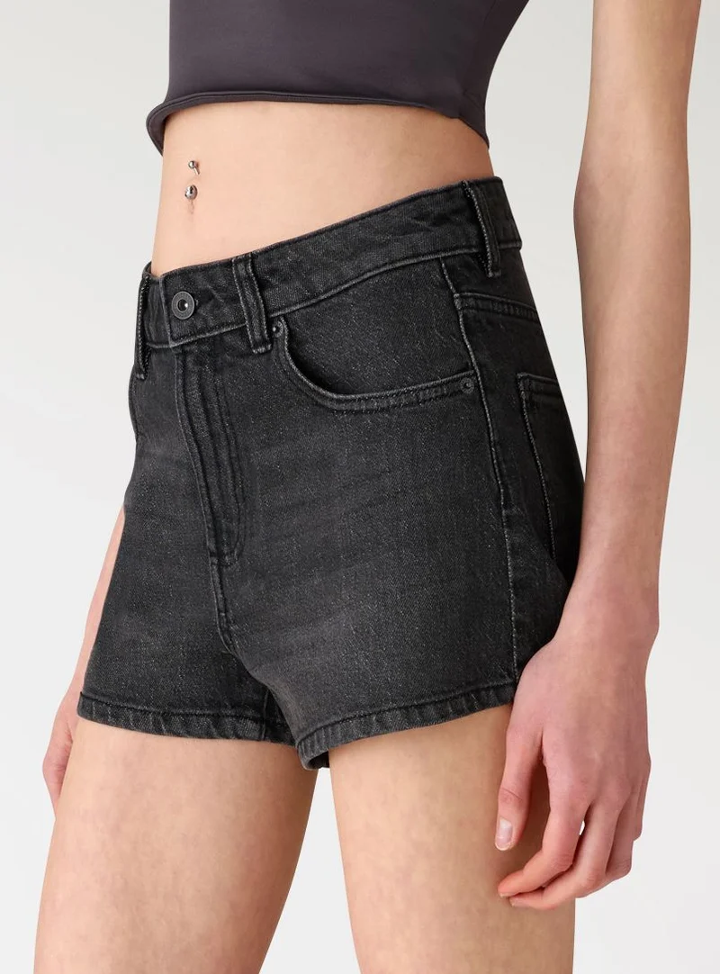 Shorts jeans hotpants a vita alta