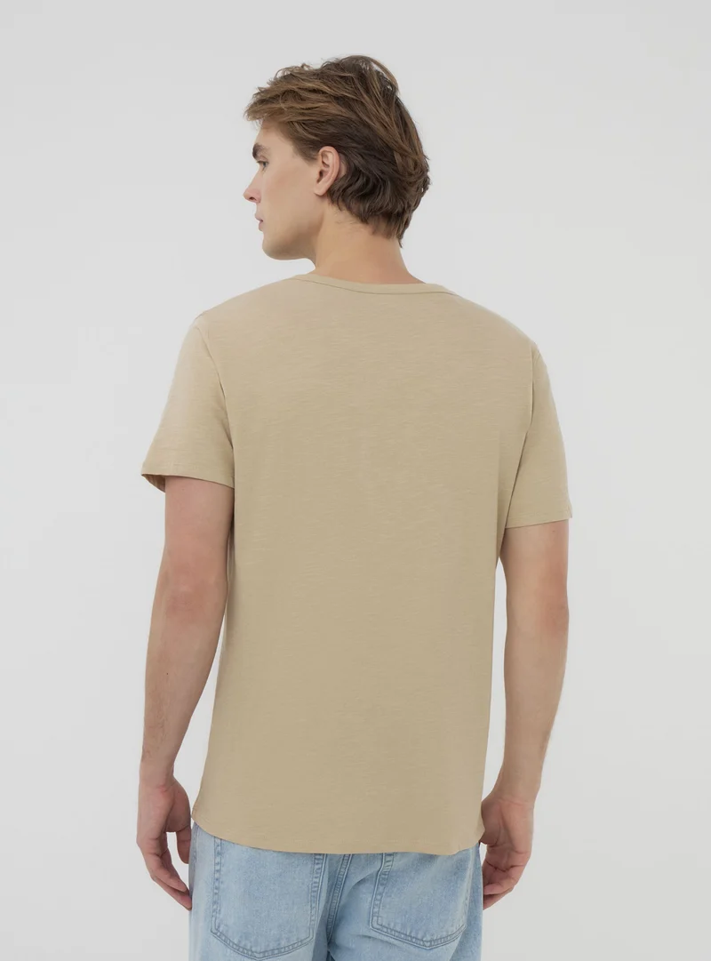 T-shirt serafino tessuto fiammato