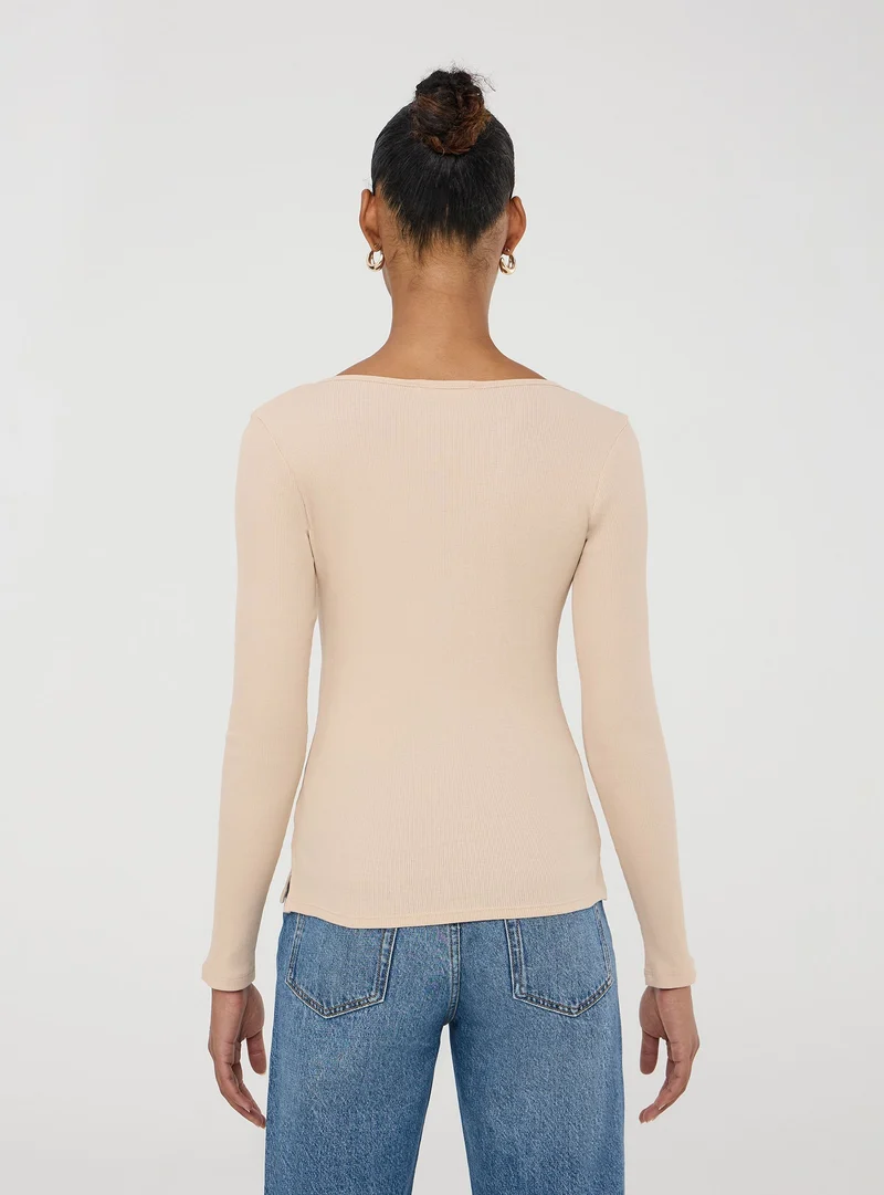 T-shirt serafino a costine