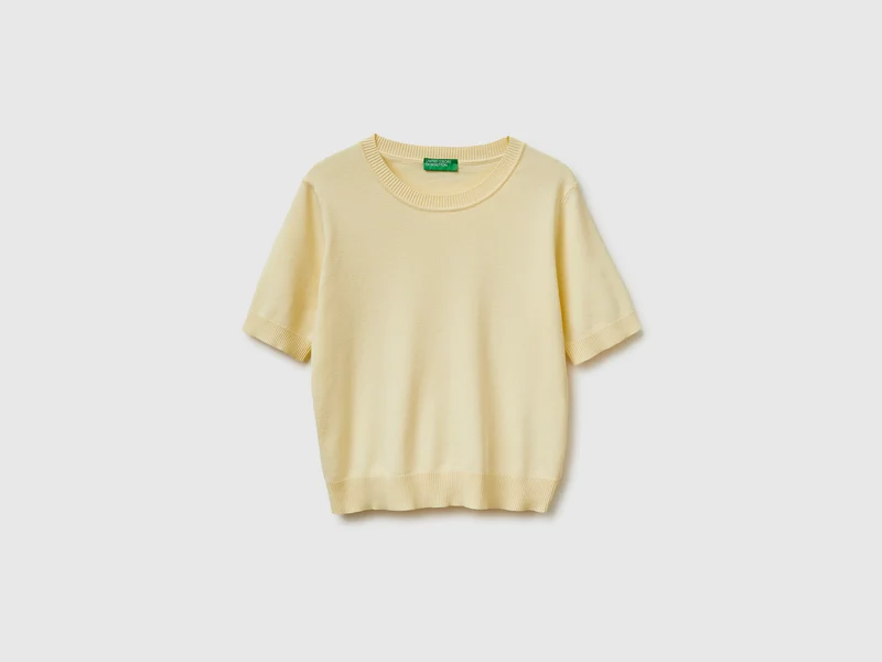 Maglia giallo chiaro a manica corta