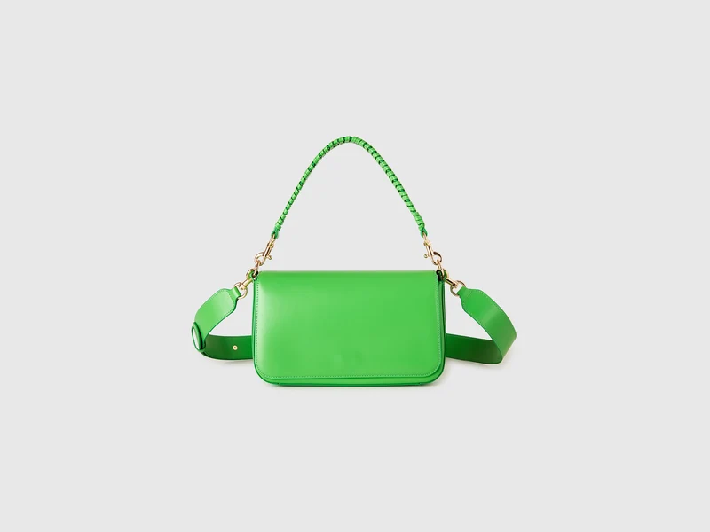 Be Bag verde con manico intrecciato