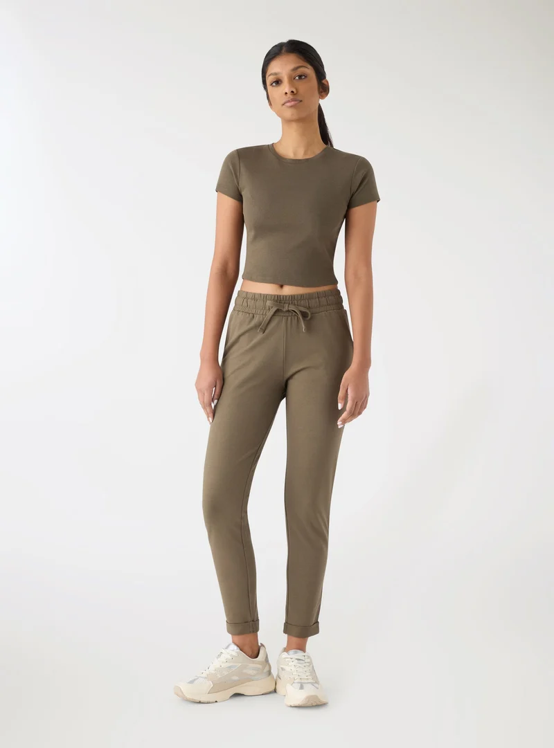 T-shirt crop a tinta unita