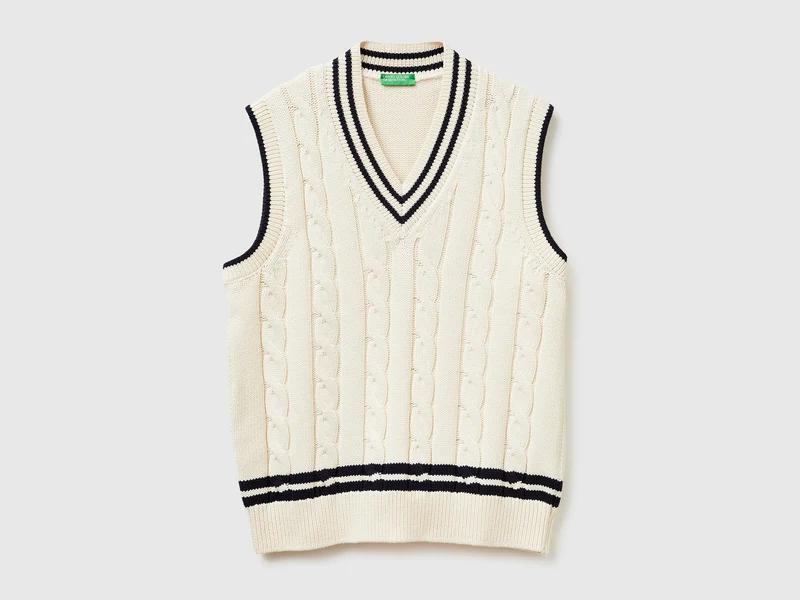 Gilet scollo a V con trecce