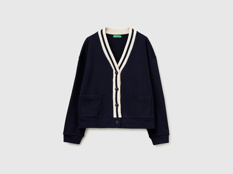 Cardigan in felpa con bottoni