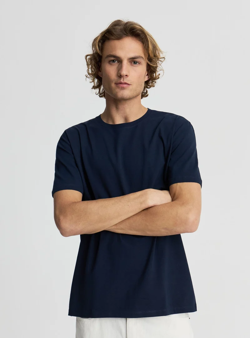 T-shirt slim fit a tinta unita
